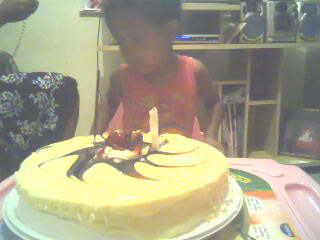 lainyvieiragrig's profile picture. o verdadeiro homem quer duas coisas: perigo e jogo por isso quer a mulher o jogo mas perigoso que existe