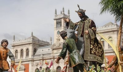 Plataforma para promover una revisión procesional de la Semana Santa de Valladolid, desde el respeto a las 20 Cofradias.