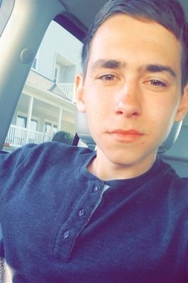 Aaron09266281's profile picture. chilly