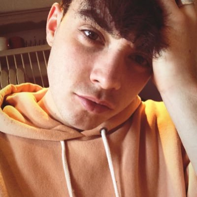 D1R7B4G's profile picture. ˙sʞsɐɯ ǝɥʇ ʇnoɥʇıʍ ɹǝıɹɐɔs ǝɹɐ sʎnɓ no⅄