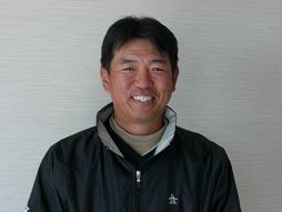 社)日本プロゴルフ協会（ＰＧＡ）Ａ級ティーチングプロ。毎日開催ゴルフ合宿『アメニティ・ゴルフ・ライフ』代表。茨城県のゴルフ場（ロックヒルゴルフクラブ）でラウンド主体の本格レッスン！ラウンド力ＵＰ。１日～長期滞在で日本全国からご参加ありがとう。ホームページ・ブログ・フェイスブックもよろしく。
