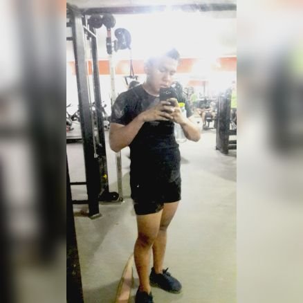 kevinroa122's profile picture. al vese para volver a vivir hay aprender a morir 💙