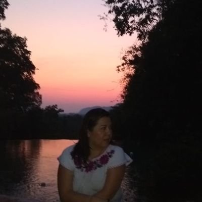 OBRADORISTA de corazón, apoyo total a AMLO.