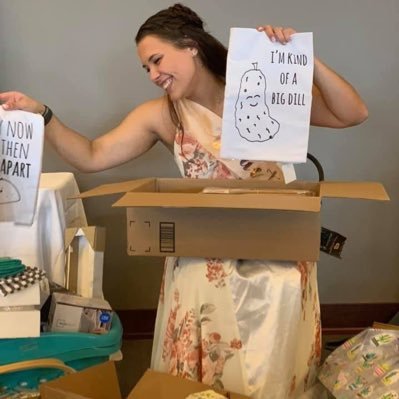 hurdiebirdie's profile picture. Animal lover | plant lover | life lover | ED RN