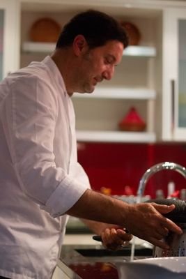 Alex04176461's profile picture. 