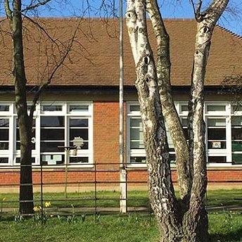 Aspley Guise Village School is a friendly, community school in the heart of the village of Aspley Guise, close to Woburn Sands.