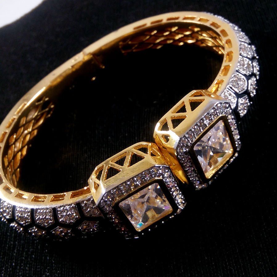 We Are Manufacturer & Wholesaler Of Gemstone Jewelry, We Provide best Quality Gemstone Jewelry in Reasonable Price.