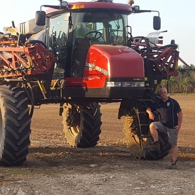 Small time farmer with big time dreams at MarWill Farms.
Proud aggie.