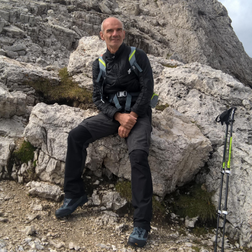 stefanoberto3's profile picture. 