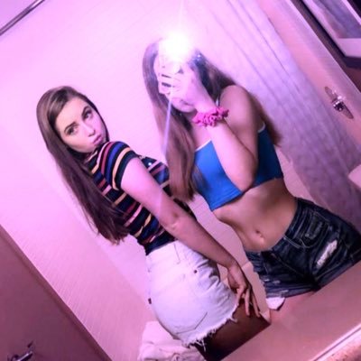 alyssacs04's profile picture. 