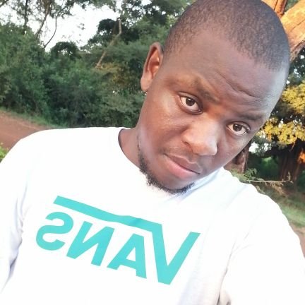 TumisoMakhubela's profile picture. 