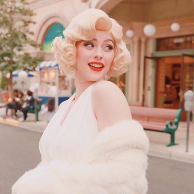 ura____ur's profile picture. USJ / 🍽 / ショーパレ / 📷はテキトーです