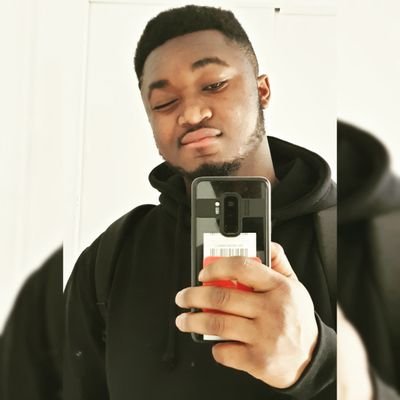Cologne 📍🇩🇪
Insta@ Treyy59
Forget everybody and feel ok