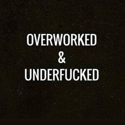 crazy_kitt's profile picture. 3 tiny humans refer to me as their birth giver.
Lets get real im probably asleep right now.