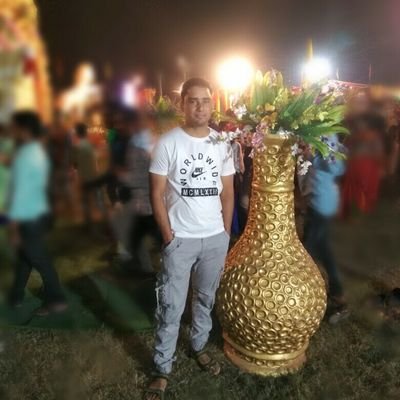 pahadi_rockers's profile picture. जिन्दगी को जियो
इसे बर्बाद मत करो।