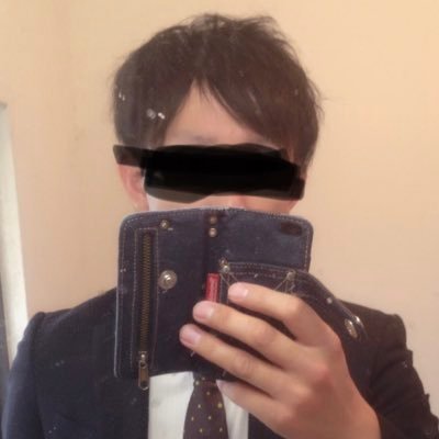 mrhenatyoko's profile picture. LGBTのGで36歳です！スーツ大好き(ﾟ∀ﾟ)ご理解のあるかた、よろしくお願いします。興味があるツイートには誰にでも絡んでいきます😌不愉快だったらすみません😌