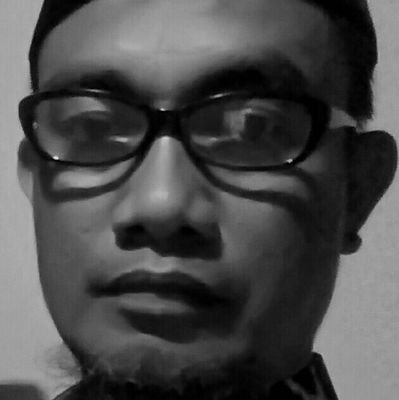 Dhaniismail12's profile picture. sedikit2 makan