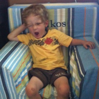 playofftaki's profile picture. 