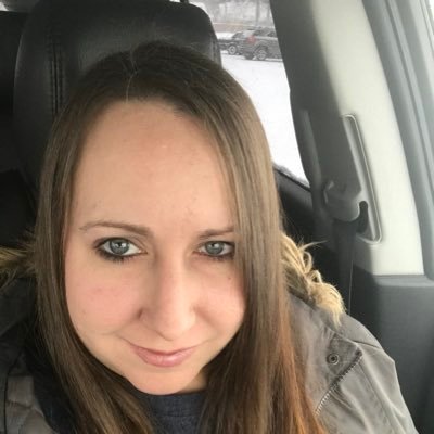 LisaMHunter's profile picture. 