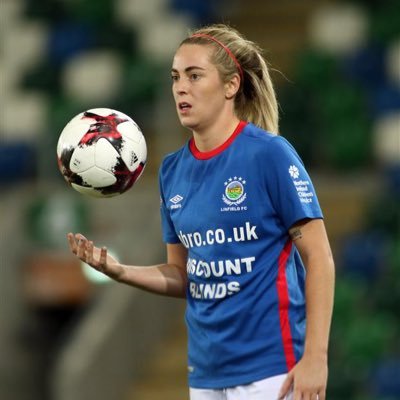 Super fan of all Women’s Sport. German Shepherd mum. UUJ graduate. Linfield Ladies Defender. All views honest and my own opinions. 💙