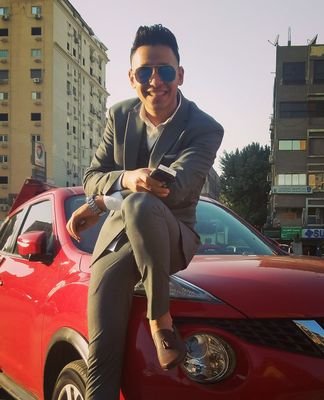خلى الفلوس للى محتاجين فلوس💰💸
احنا عايشنها بحب الناس❤💪