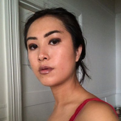 leacoligado's profile picture. opinions are mine