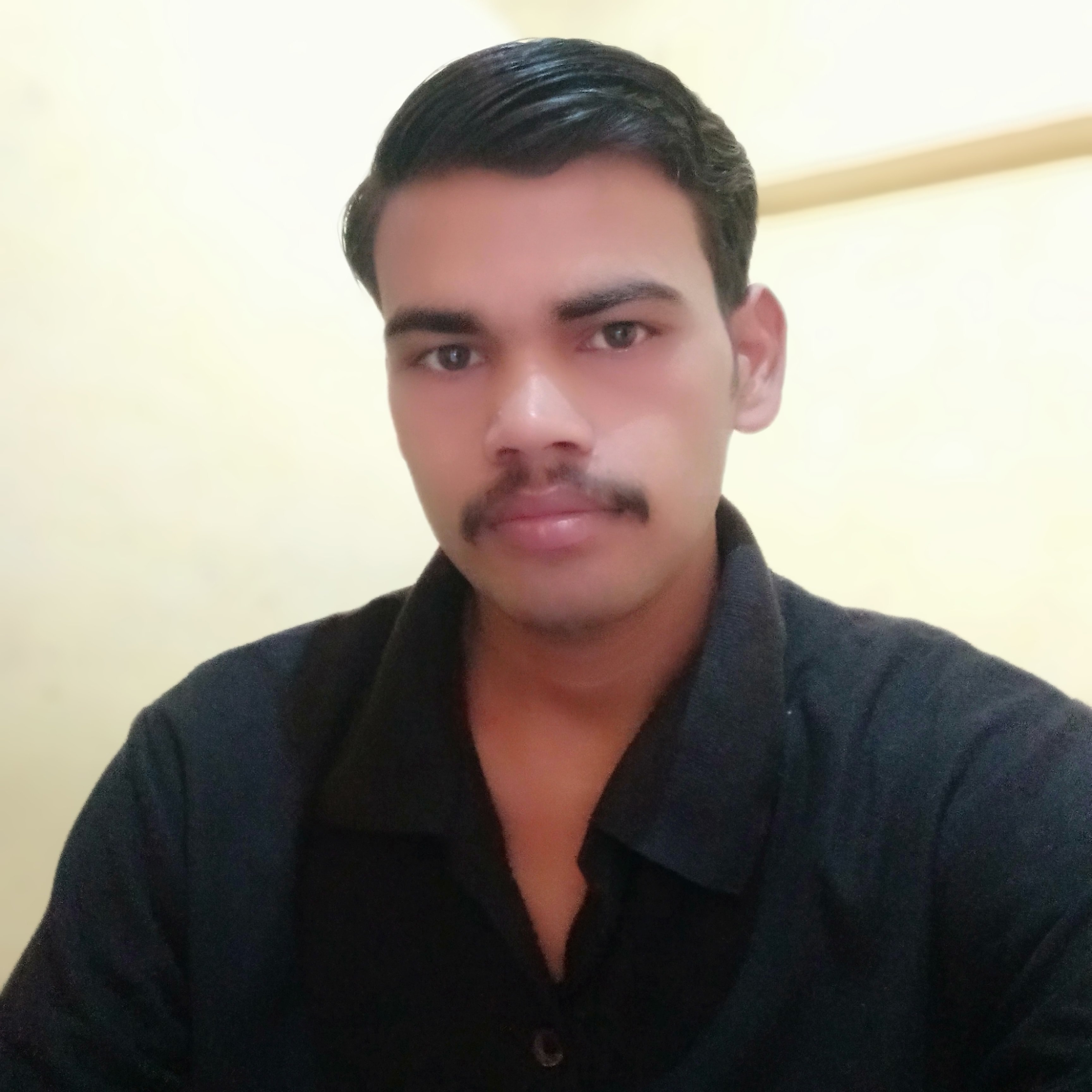 Rmakantrathore's profile picture. 