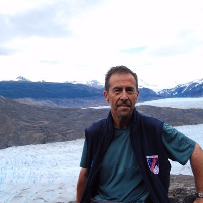 Alfb40261031's profile picture. Economista magallánico, pensionado pero trabajando. Ahora desde Asturias.