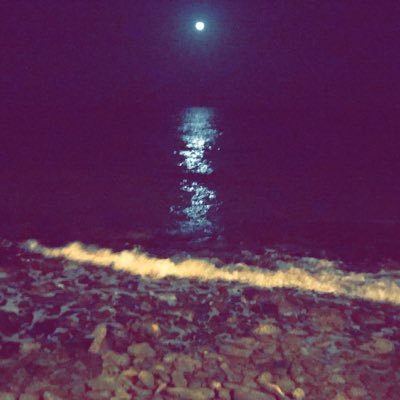 أبي سقى الله مبسمك من كوثر الجنة و جعلك في أعلى جنان الخُلد مسرورًا💙. ♒️