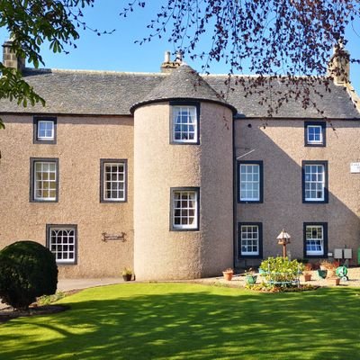 Lossiemouth House is a 4 star B&B in a 240 year old former dower house, 5 min walk away from the beach in Moray Scotland. Book directly with us for best rates
