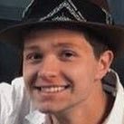 elivyda1's profile picture. I still don’t understand why in the movie Titanic Rose didn’t move over for Jack...