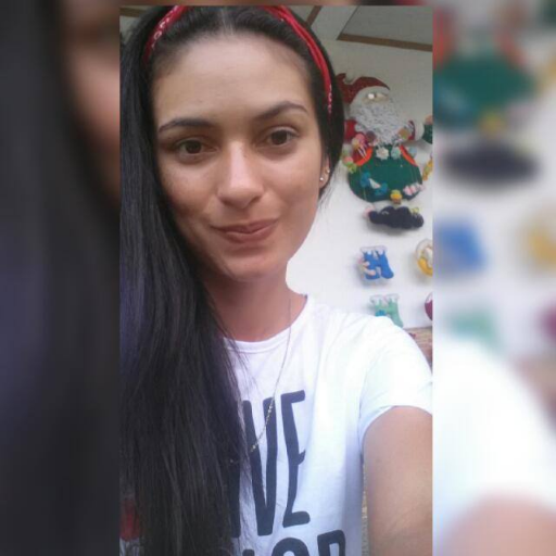 ★★★Vive sin pretender, ama sin depender y habla sin ofender★★★              Llanera ....Dios&Madre