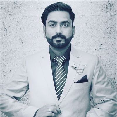 “Product Support Manager, Research Analyst, WordPress Power User, and Blogger @wooninjas @lmsninjas BadgeOS. Mostly writing about LMS and Membership Systems” 😇