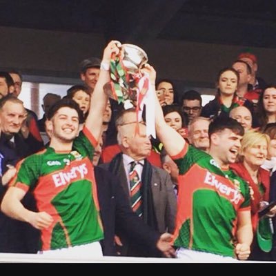 SeamusCunniffe's profile picture. If everyone you knew threw their problems into a hat, you'd find yourself very lucky to pick out your own