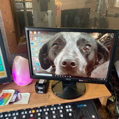 99Lift's profile picture. Houghton’s hit music leader!