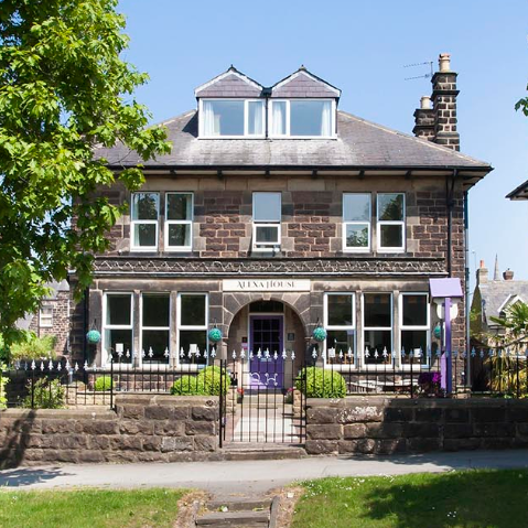 Beautiful guest house built in 1896 with 13 en suite rooms, free wifi, honesty bar and a warm welcome! Just a short stroll from the town centre.