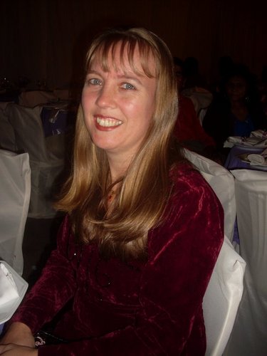 SOU ASSISTENTE SOCIAL. FUNCIONÁRIA PÚBLICA. SOU PASTORA EVANGÉLICA. SERVA DO DEUS VIVO. MÃE DO FELIPE.