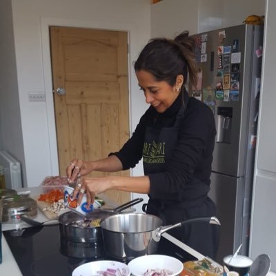 It's curry magic! Selling hand blended Spice kits, so it's easy for you to cook an authentic SriLankan curry from scratch #Glutenfree #Dairyfree #freefrom