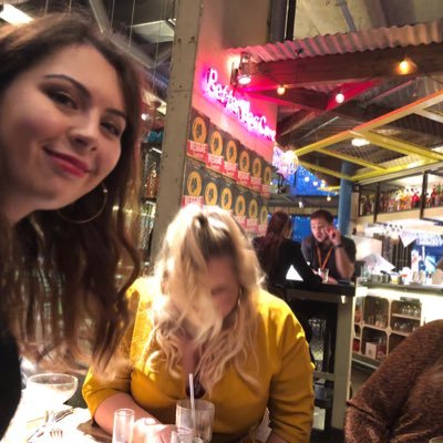 vickieflint23's profile picture. All i need in life is a Chinese and a bottle of wine 💁🏼‍♀️