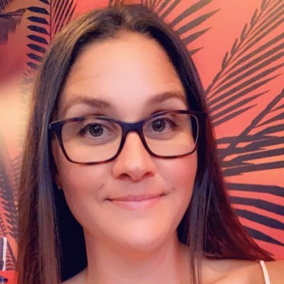 lynetteavery's profile picture. 