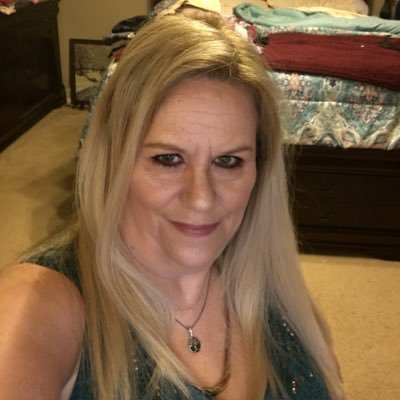 LynnHun04241667's profile picture. 