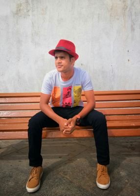 Roopchandar1's profile picture. It's me