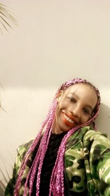 An aspiring model☺😃😝😜😘..and lover of art 💞🎶🎵🎼