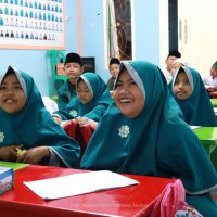 Baitul Yataama Fadlan II (@semangatyatim) 's Twitter Profile