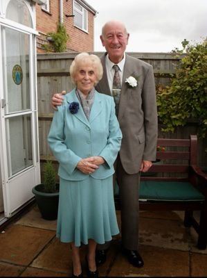 RayWarr1's profile picture. Huge passion for football supporting my local town Didcot FC