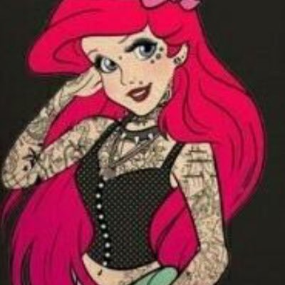 Cine, series, libros, cómics, tattoos... Lo típico que se pone aquí, aunque yo sea atípica. Mis comentarios son sólo míos, a veces escucho un chiste y lo repito