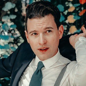 callmebarton's profile picture. Son of Clint and Bobbi. Has a first name but hates it. Awkward bean but soft at heart.