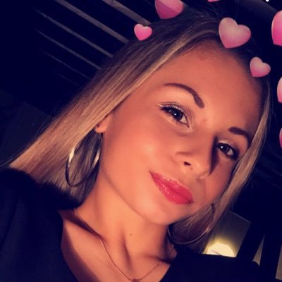 « L’amour est la poésie des sens... » 🥀    E💍