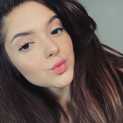 sydney_brianne's profile picture. be the light☀️🌸🏝