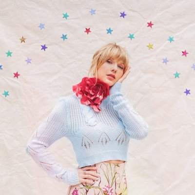 taylor swift follows me on tumblr and that's the only interesting thing that i have to say.....